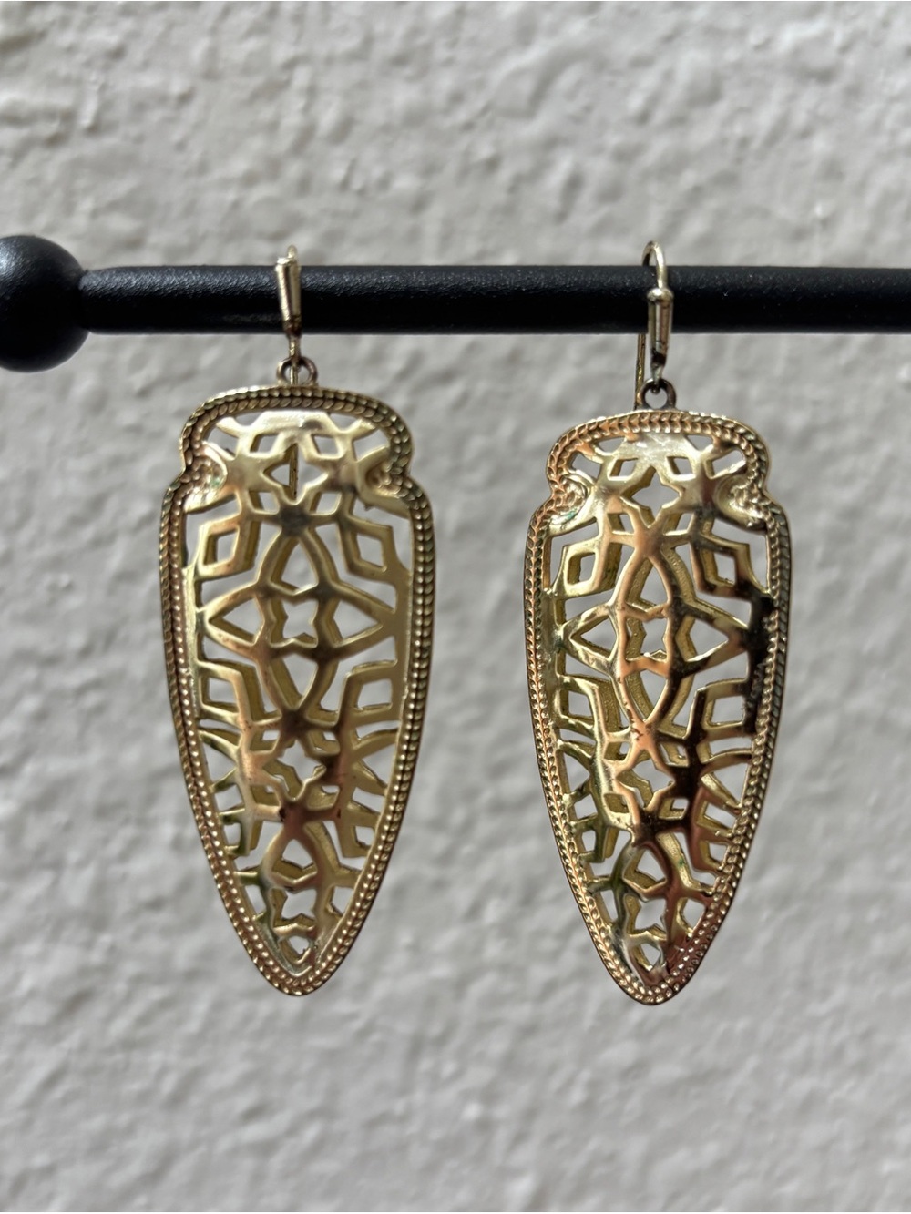 Kendra Scott Skylar Filigree Arrowhead Drop Earrings - Gold Tone